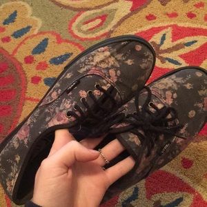 Floral Vans